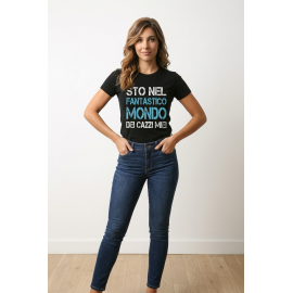 t-shirt uomo donna frasi simpatiche stò nel fantastico mondo dei cazzi miei
